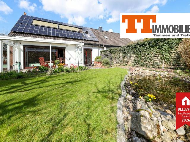 TT bietet an: Wohnen im beliebten Wiesenhof – gepflegte Doppelhaushälfte mit sonnigem Garten, Garage und moderner Solartechnik!