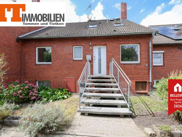 TT: Einziehen und wohlfühlen: Gepflegtes Klinkerhaus mit 6 Zimmern in Neuengroden!