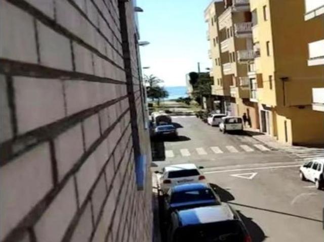 Tu casa frente al mar, tu sitio favorito – Piso con balcón y vistas laterales al mar en Moncófar Pla