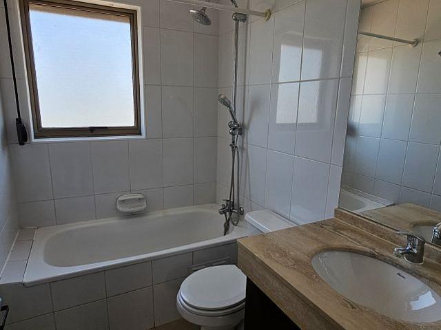 CASA EN HUECHURABA 4D, 3B Y ESTACIONAMIENTO PISCINA