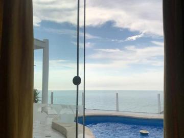 Tu Escapada Perfecta Casa con Piscina en Playa Palillos Km