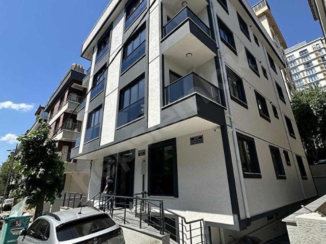 TUĞ GAYRİMENKLUL'DEN METROYA 3 DK YÜRÜME SATILIK SIFIR 1+1 DAİRE