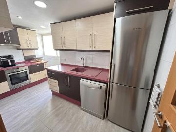 ¡Tu hogar ideal en Valencia! Piso luminoso y reformado