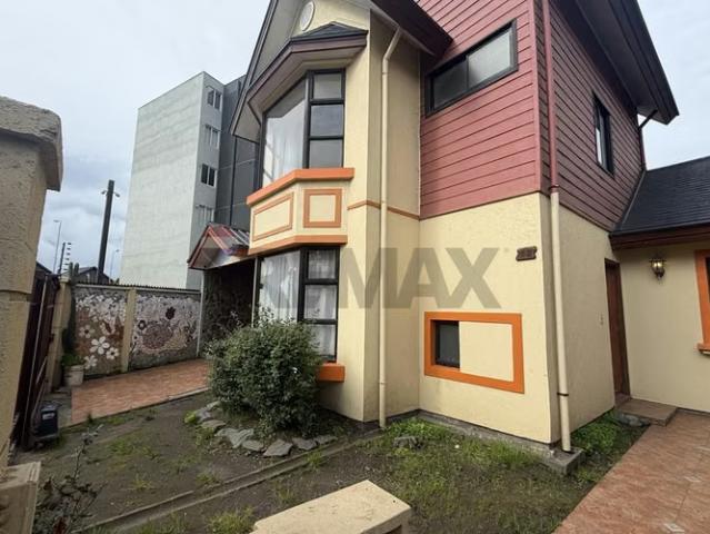 Tu hogar ideal en lomas san sebastian te espera! 4 dormitorios por 260000. 00 en Concepción