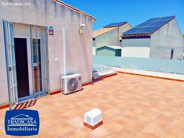 ?✨ ¡Tu nuevo hogar te espera en Ronda Este de Jerez! Pareado con piscina y listo para entrar a vivir