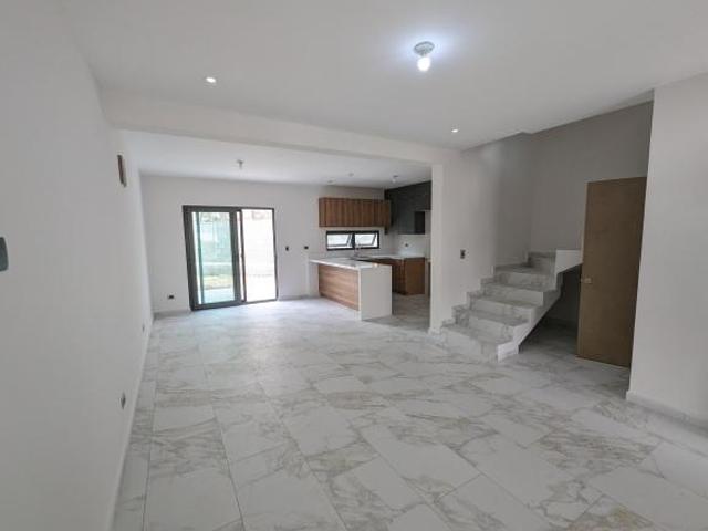 Tu nuevo hogar en privada residencial Blvd Clouthier Insurgentes Zona rio tercera etapa