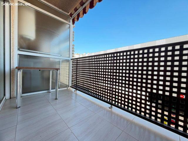 Tu nuevo hogar en San Gabriel: 3 dormitorios, vestidor, garaje y trastero.