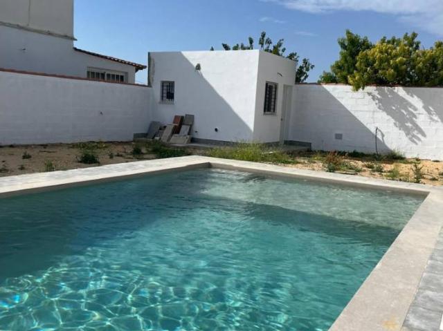 Tu oasis de tranquilidad! Chalet con piscina en Chiclana