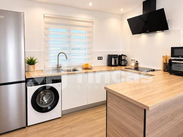 TU OASIS EN SAN JUAN DEL HORNILLO: 500 m2 DE JARDÍN, TRANQUILIDAD Y UNA CASA LISTA PARA DISFRUTAR