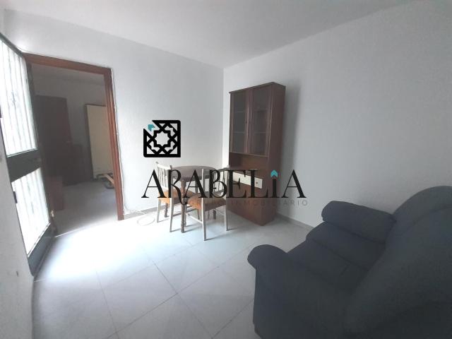 ¡Oportunidad en Ollerías! Acogedor estudio/apartamento a un paso del Centro Histórico