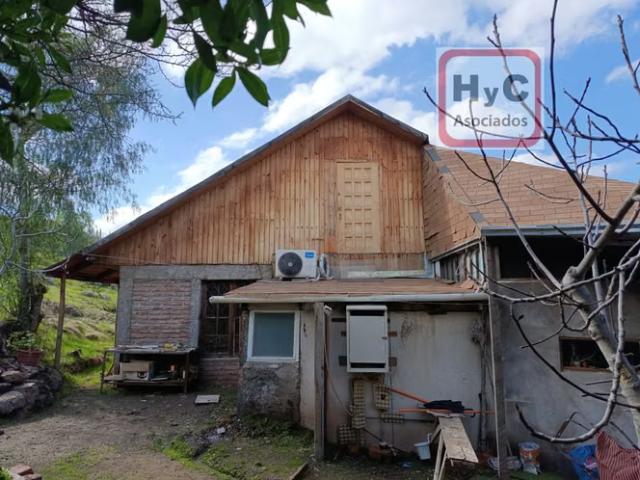 Tu parcela soñada a 1 hora de Santiago. Conectividad, solidez y espacio para crecer. 3 dormitorios por 145000. 00 en Lampa