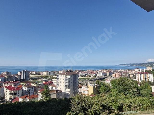 TUĞRA EMLAKTAN YEŞİLTEPEDE DENİZ MANZARALI SATILIK 2+1 DAİRE