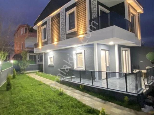 Tuğra'dan Yeniçiftlik'te Sıfır 2 Katlı Satılık Villa