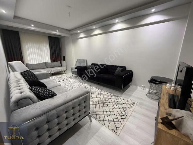 Tuğradan Diş Hastanesi Civarı 3+1 Satılık Daire