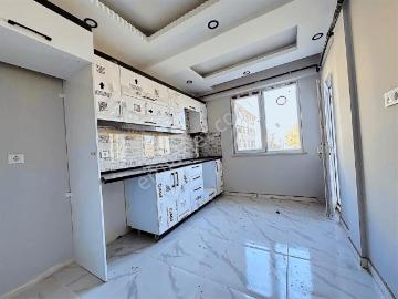 Tuğradan Hatipte 2+1 Sıfır Ebevyn Banyolu Satılık Daireler