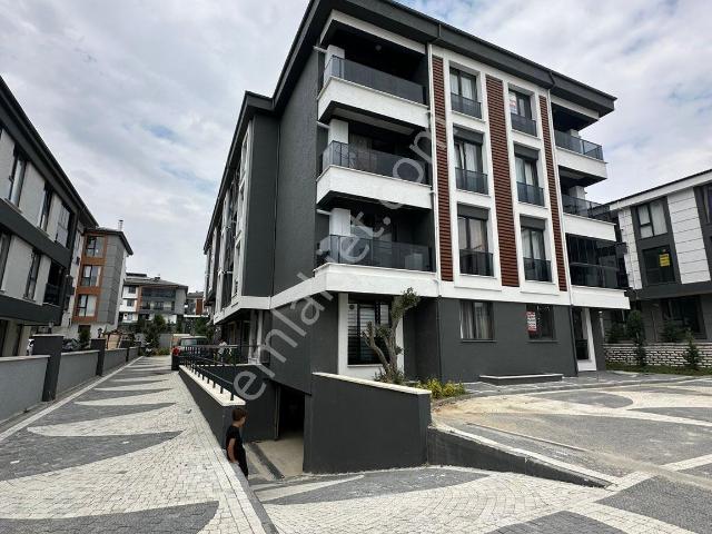 Tuğra'dan Kervancı Koru Da 1+1 Site İçi Kiralık Daire