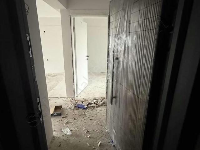 Tuğradan Sıfır 1+1 Satılık Daire