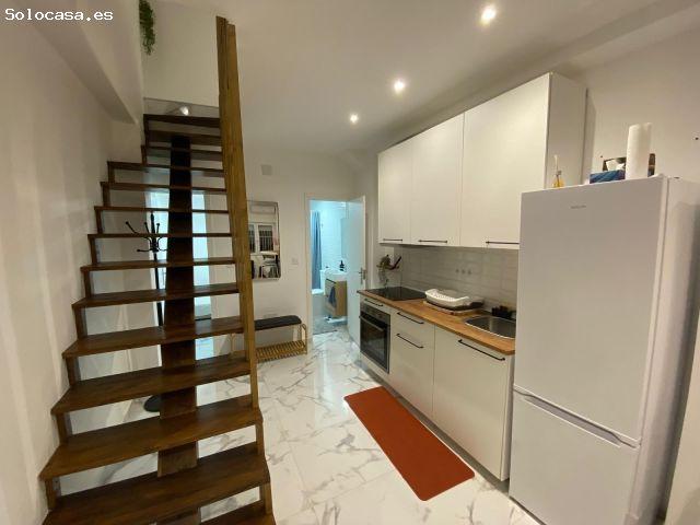 Tu refugio costero: Casa renovada de 2 habitaciones y 2 baños al lado del mar