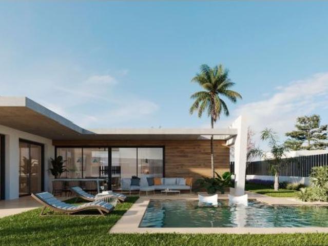 Tu refugio de diseño con piscina privada en La Quinta | Obra nueva modelo SICILIA