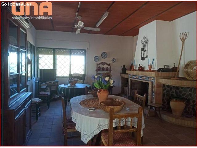 ¡Tu Refugio en la Naturaleza! Parcela con Casa Urbana a 12 Km de Villaviciosa de Córdoba ?