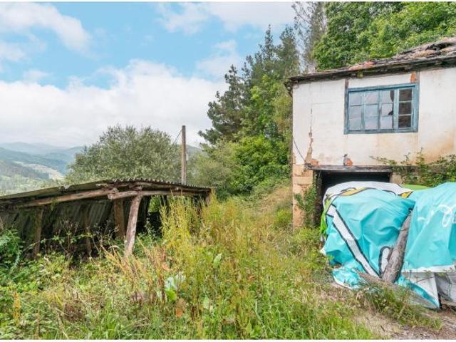 Tu refugio en la naturaleza: un paraíso con vistas para transformar en tu hogar
