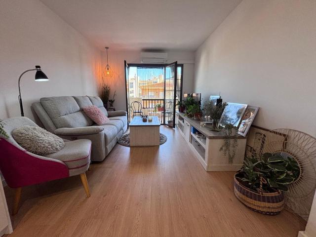 ¡Tu refugio junto al mar en L'Escala! Apartamento reformado. 55m² L'Escala