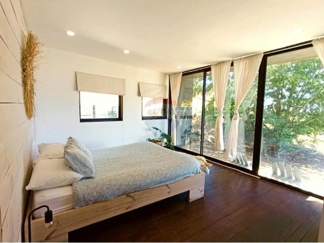 Tu refugio playero en pupuya | 3 dormitorios por 7800.00 en Navidad