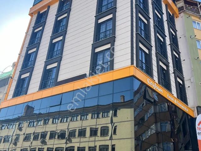 Alipaşa'da Abonelikleri Açık 1+1 Eşyalı Mobilyalı Kiralık