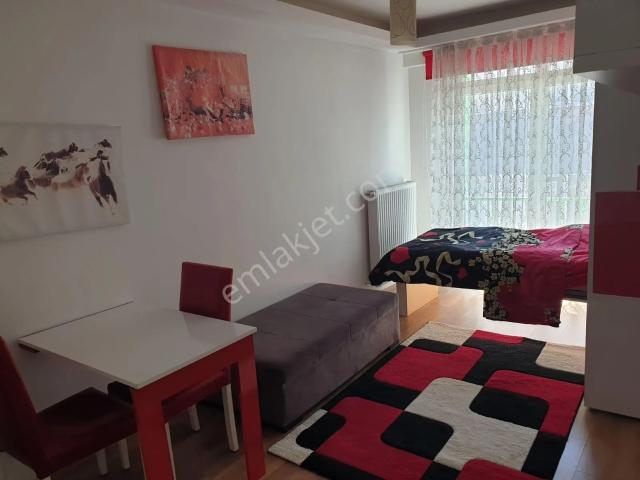Tüm Abonelikleri Açık Eşyalı Ogü Üni Yakını Temiz 1+1 Daire
