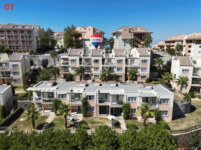 Tüm Olanaklarıyla Bır Tatıl Köyü Içerısınde Eşyalı Dubleks Daıre