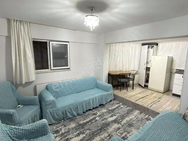 Tüm Resmi Kurumlara Yürüme Mesafesinde Kiralık Full Eşyalı Apart