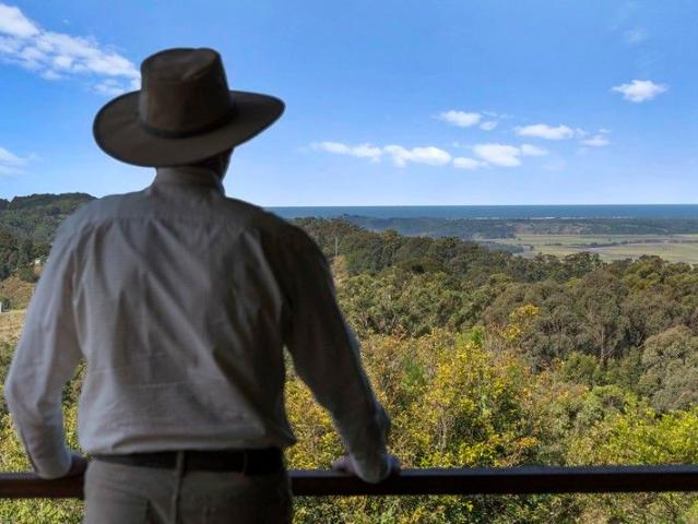 Tumbulgum Lodge 121 acres of Seclusion with Panoramic Ocean Views Tweed Hinterland