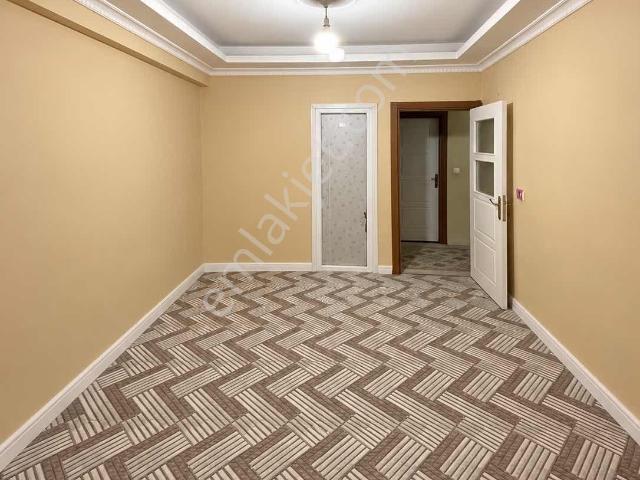 Tuna Mahallesi 701 Skda, Yeni Binada 2. Kat Daire