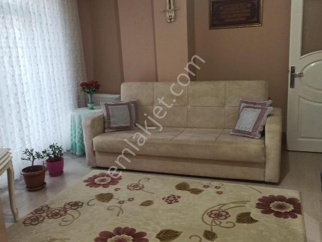 Tuna Mahallesinde 2+1 Kiracılı Satılık Daire