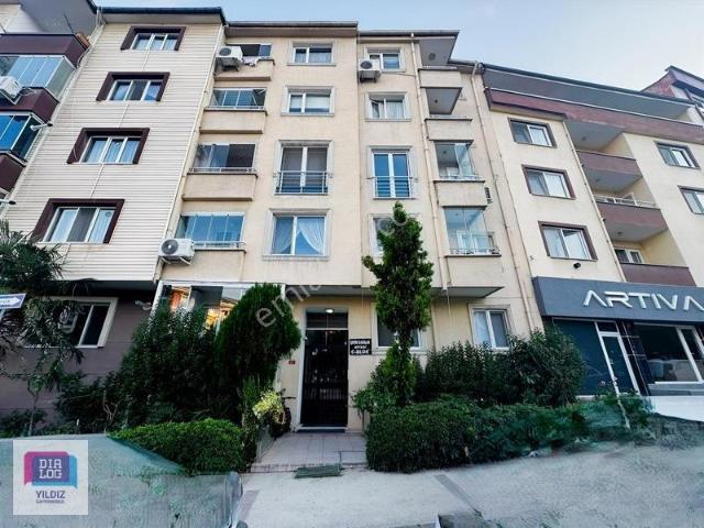 Tuna Caddesi Üzerinde Bakımlı Satılık 3+1 Daire