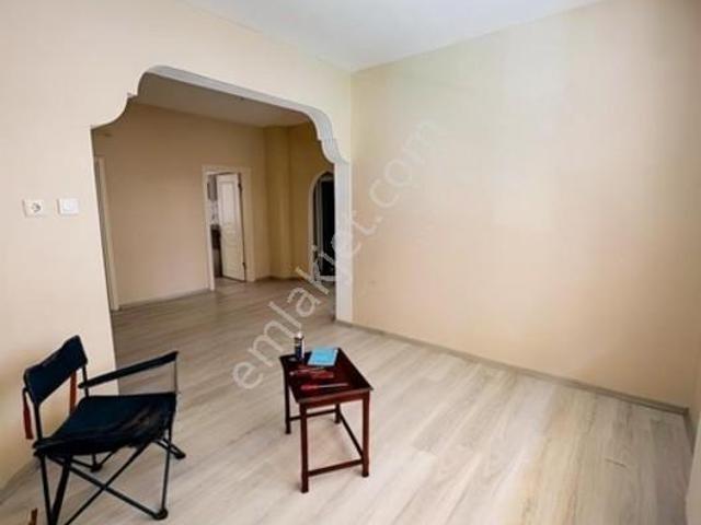 Tuna Rkezi Konumda 3+1 100m2 Kombili Giriş Kat