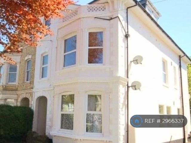 Tunbridge Wells, Tunbridge Wells, TN1 1 bed flat to rent £1,050 pcm £242 pw