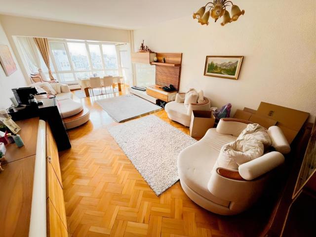 Tuncay'dan Gayrettepe De 3+1 Eşyalı Otoparklı Asansörlü Kiralık
