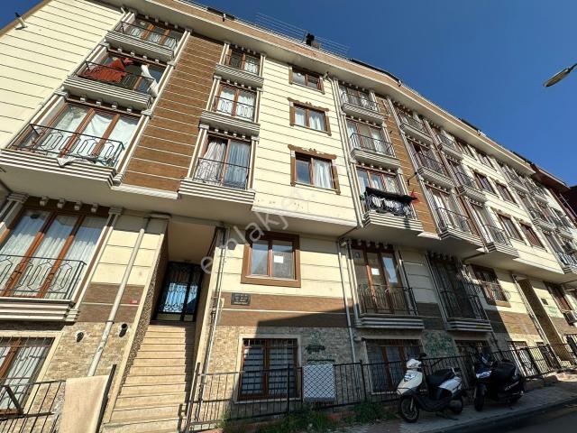 Tuncay'dan Şişli'de Otoparklı Eşyalı Yeni Binada 1+1