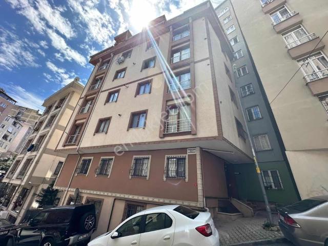 Tuncay'dan Şişli'de Sıfır Lüks Eşyalı 1+1 Merkezi Konumda Daire