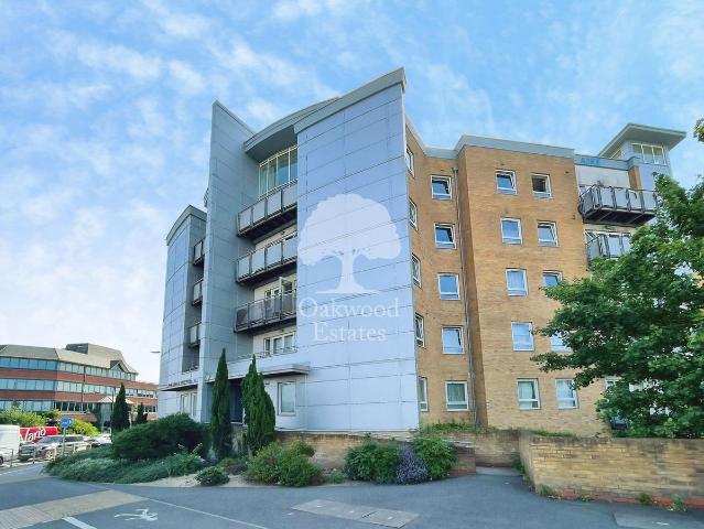 Tuns Lane, Slough SL1, 1 bed flat to rent, £1,250 pcm | PrimeLocation