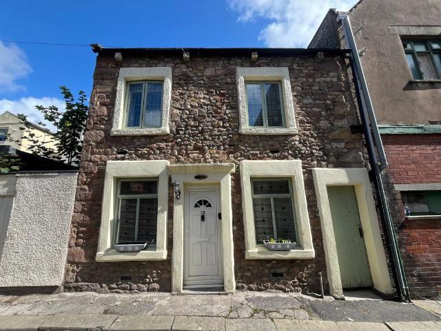 Tunstall Street, Morecambe, LA4 2 bed cottage to rent £850 pcm £196 pw