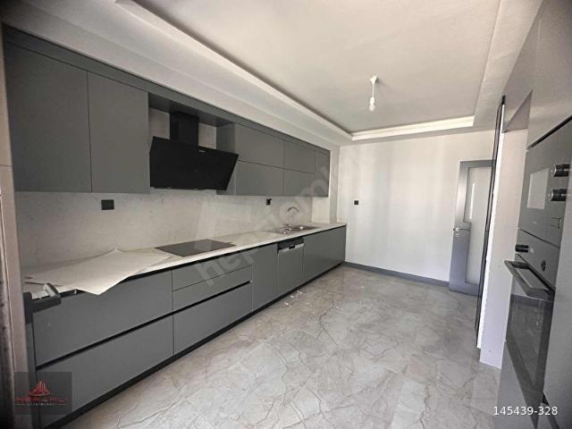 TUAL MABEYİN KONAKLARI 5+1 236 m2 BÜYÜK TİP SATILIK ARAKAT DAİRE