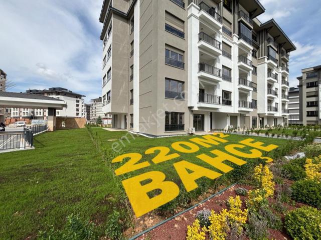 Tual Mabeyin Konaklarında 4+1 182m² Satılık Daire