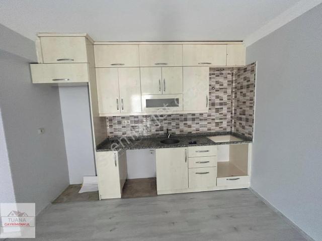 Tuana Emlak'tan Gelişim'de 1+1 Bahçe Kullanımlı Daire