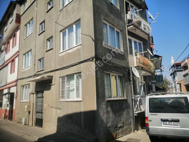 Tubel Gayrimenkul Den Değirmenönün De 2+1 Fırsat Dairen