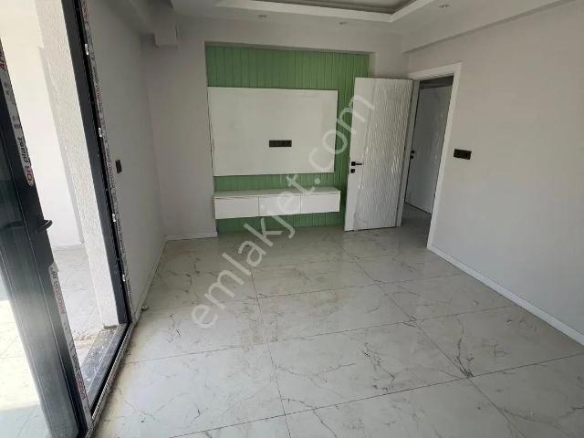 Tubel İnşaat Gayrimenkulden Kayhanda Satılık 2+1 100 M2