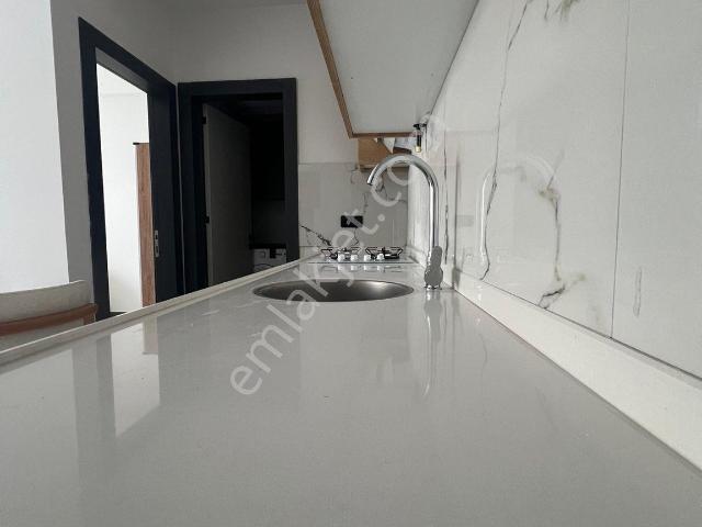 Tubel İnşaat Gayrimenkulden Pelitlibağda Sıfır 1+1 60 M2 Apart