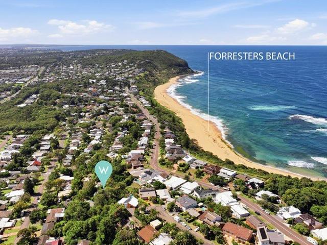 Tucked Away in Forresters Beach, Moments from the Sand
