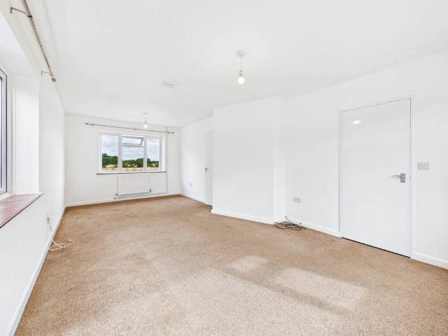 Tuddenham Road, Ipswich, Suffolk, IP4 3BG